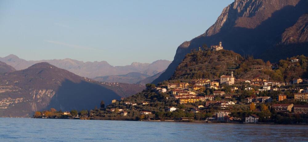 Casa Madali' - Nel Borgo Marone Exterior foto